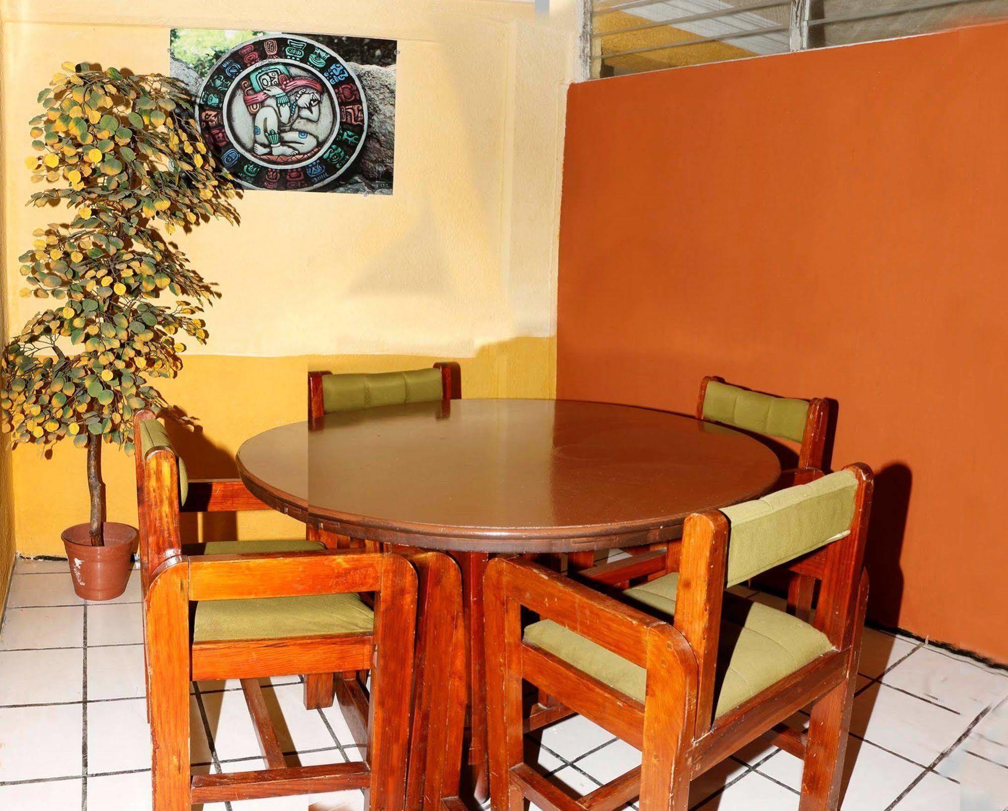Hotel Suites Elia Noemi Mérida Eksteriør bilde