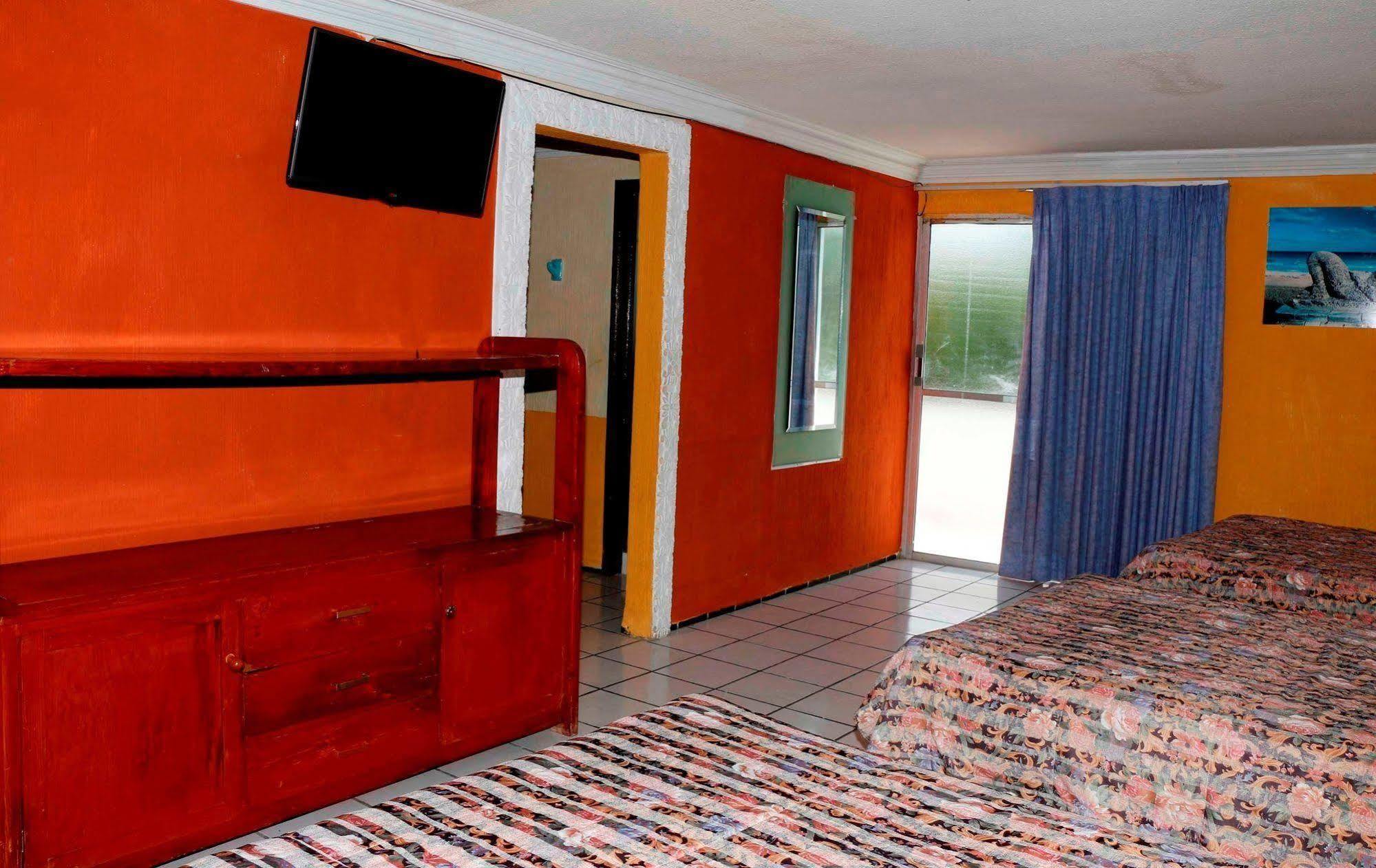 Hotel Suites Elia Noemi Mérida Eksteriør bilde