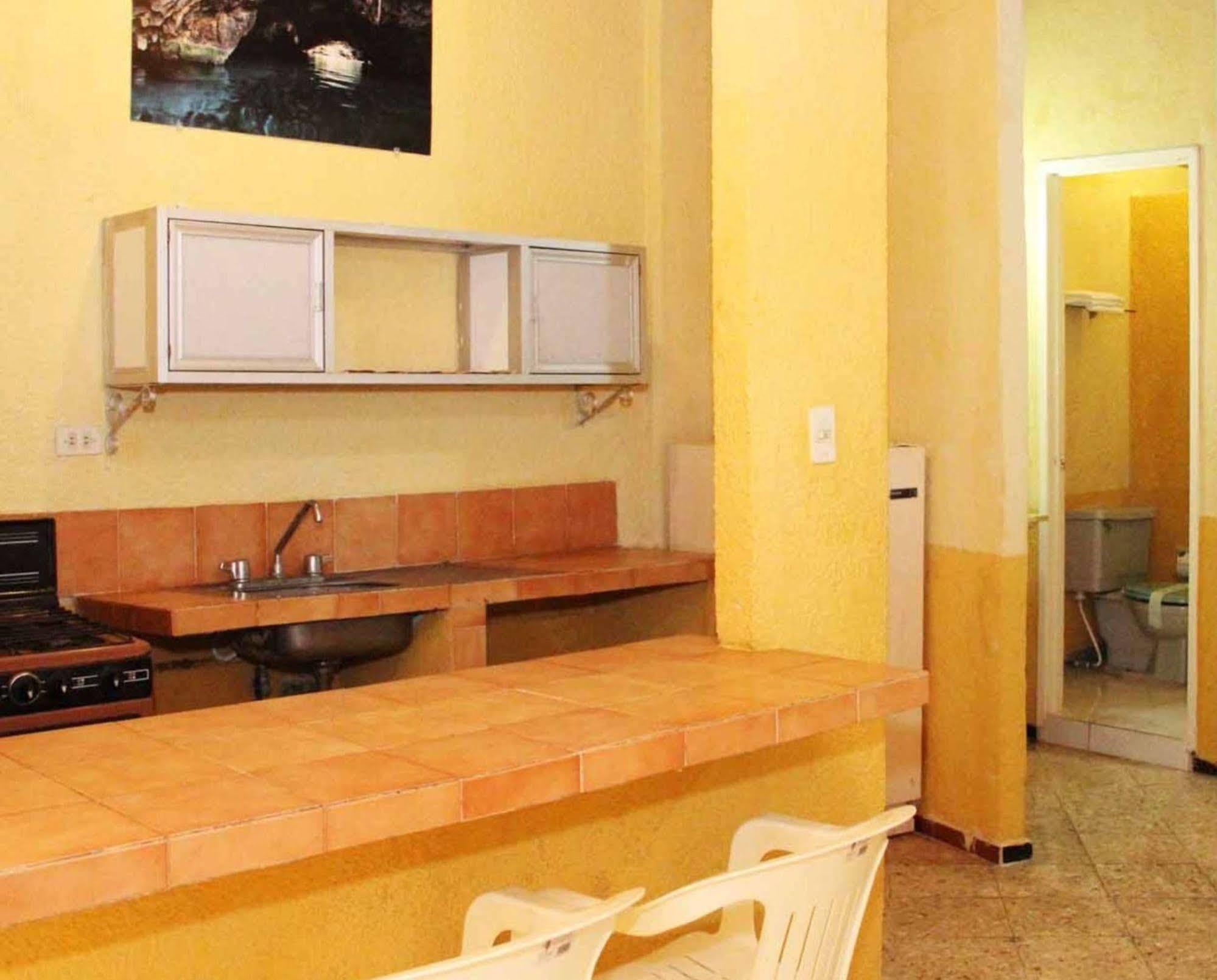 Hotel Suites Elia Noemi Mérida Eksteriør bilde