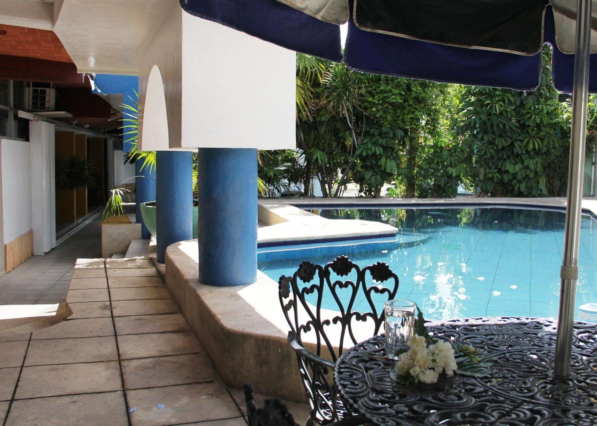 Hotel Suites Elia Noemi Mérida Eksteriør bilde